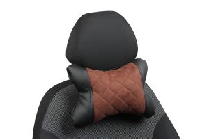 Pagalvėlė kaklui-Juoda+šokoladinė-Alkantara (rombas)