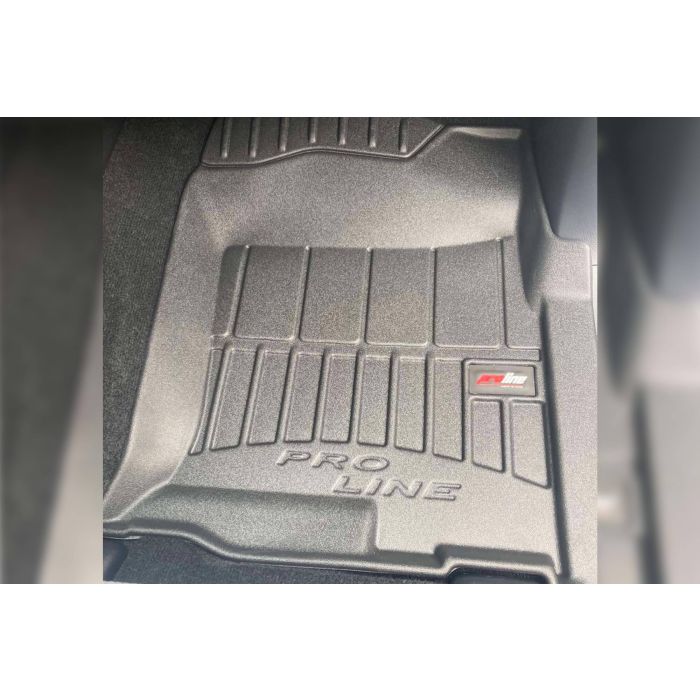 Floor mats for Toyota land Cruiser 150