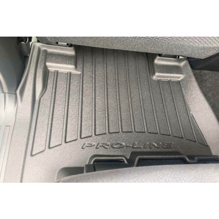 Floor mats for Toyota land Cruiser 150